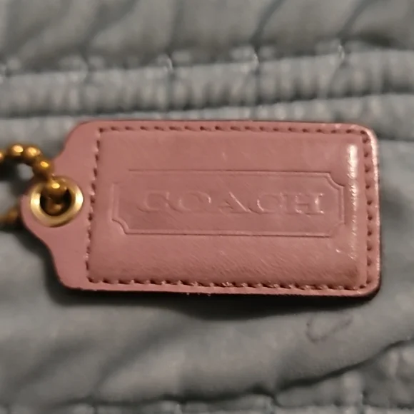 Coach hang tag - Picture 2 of 2